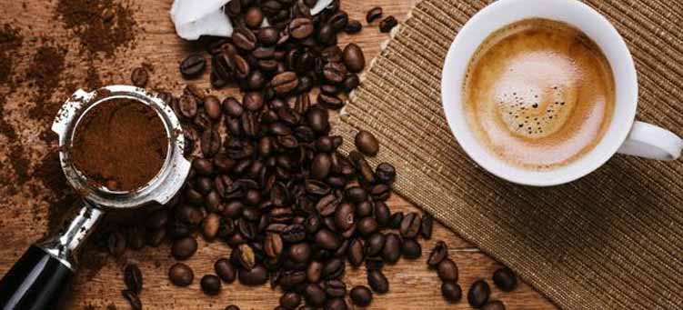 Can drinking coffee raise your blood sugar?